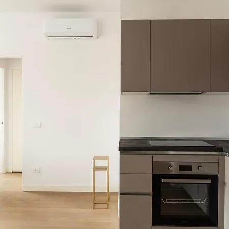 Youhosty - Gioia 1 Big Mailand